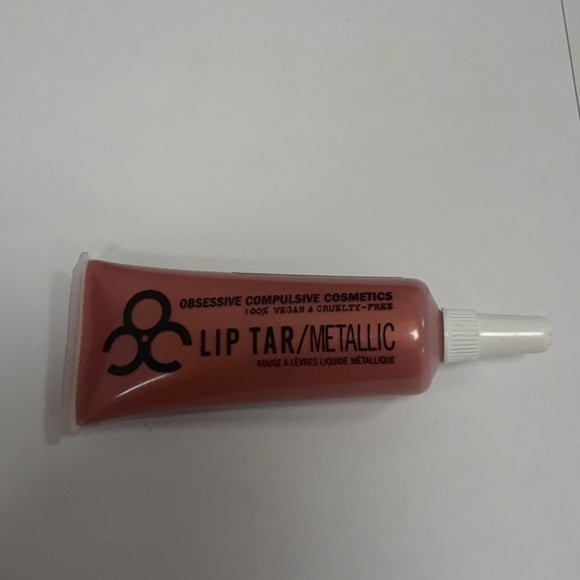Obsessive compulsive cosmetics lip tar - Picture 3 of 3
